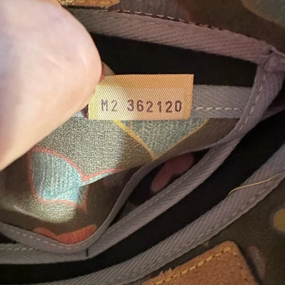 Dooney & Bourke Gray with Multicolor Heart Print - Picture 6 of 11